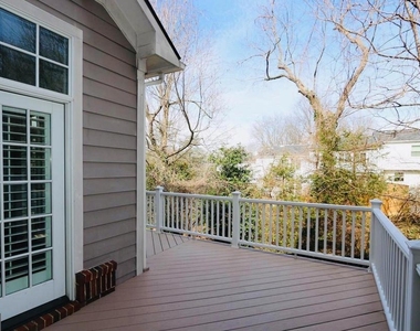 6758 Darrells Grant Place - Photo Thumbnail 15