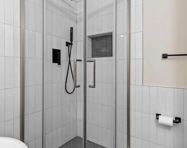 3906 Valley Ridge Drive - Photo Thumbnail 36