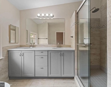 3906 Valley Ridge Drive - Photo Thumbnail 27