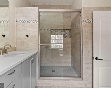 3906 Valley Ridge Drive - Photo Thumbnail 29