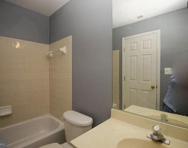 6251 Clara Edward Terrace - Photo Thumbnail 23