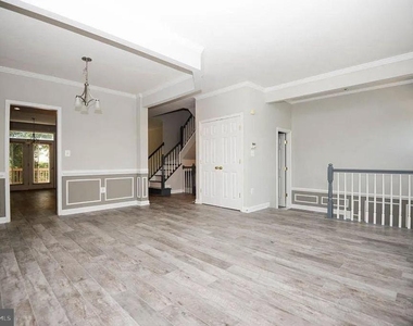 6251 Clara Edward Terrace - Photo Thumbnail 3