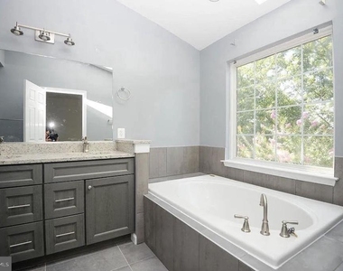 6251 Clara Edward Terrace - Photo Thumbnail 12