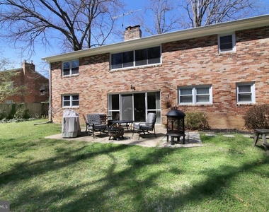 8947 Colesbury Place - Photo Thumbnail 24