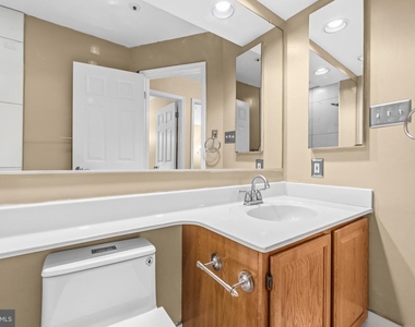 6837 Malton Court - Photo Thumbnail 23
