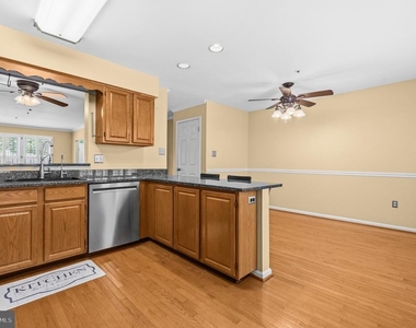 6837 Malton Court - Photo Thumbnail 14