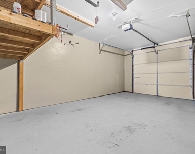 6837 Malton Court - Photo Thumbnail 37