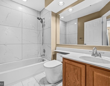 6837 Malton Court - Photo Thumbnail 24