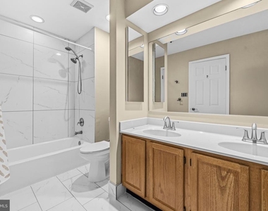6837 Malton Court - Photo Thumbnail 31