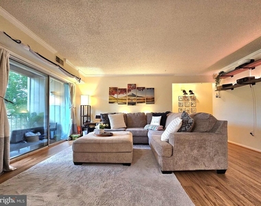 7758 New Providence Drive - Photo Thumbnail 2