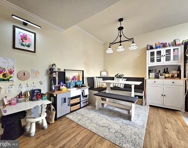 7758 New Providence Drive - Photo Thumbnail 10