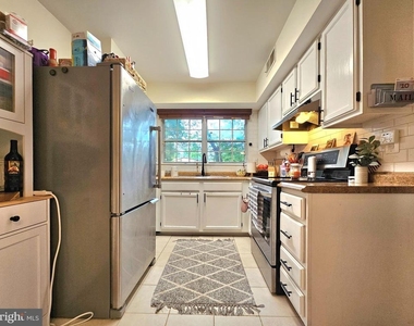 7758 New Providence Drive - Photo Thumbnail 8