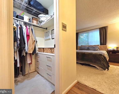 7758 New Providence Drive - Photo Thumbnail 16