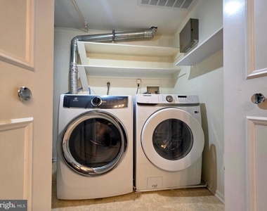 7758 New Providence Drive - Photo Thumbnail 17