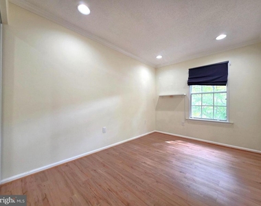 7758 New Providence Drive - Photo Thumbnail 21