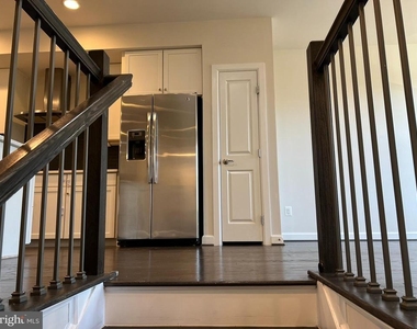 3152 Goldenwave Court - Photo Thumbnail 14