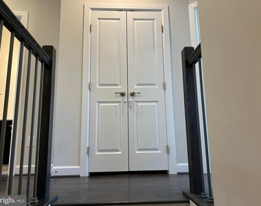 3152 Goldenwave Court - Photo Thumbnail 26