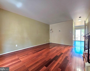 8561 Southlawn Court - Photo Thumbnail 1