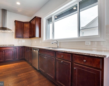 4488 Lateleaf Trail - Photo Thumbnail 7