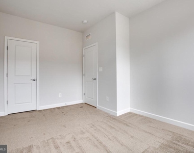 4488 Lateleaf Trail - Photo Thumbnail 21