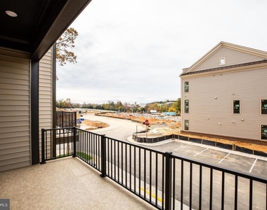 4488 Lateleaf Trail - Photo Thumbnail 39