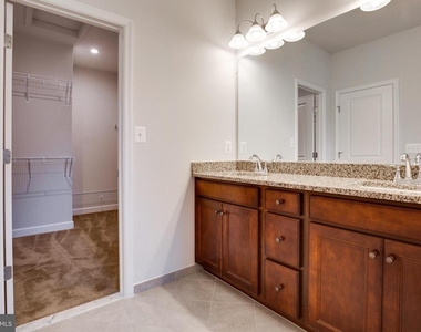 4488 Lateleaf Trail - Photo Thumbnail 15