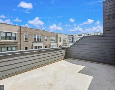 13340 Sherwood Park Lane - Photo Thumbnail 27