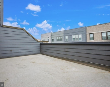 13340 Sherwood Park Lane - Photo Thumbnail 26
