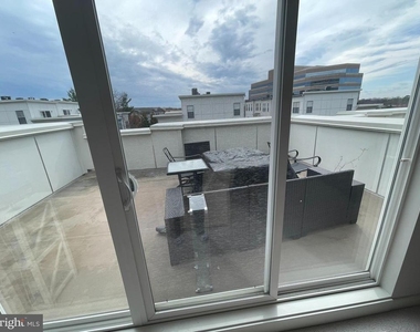 12168 Waveland Street - Photo Thumbnail 18