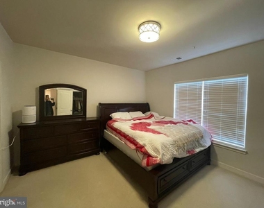 12168 Waveland Street - Photo Thumbnail 15