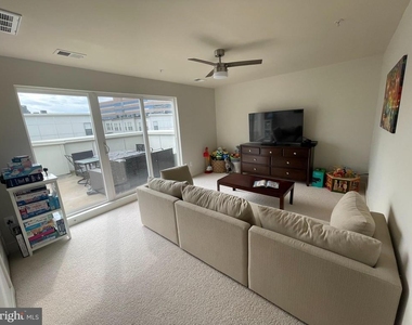 12168 Waveland Street - Photo Thumbnail 17
