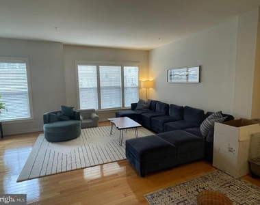 12168 Waveland Street - Photo Thumbnail 11