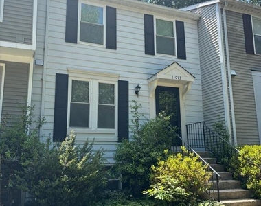 11013 Barton Hill Court - Photo Thumbnail 8