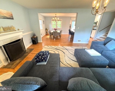 1100 Maple Avenue E - Photo Thumbnail 18