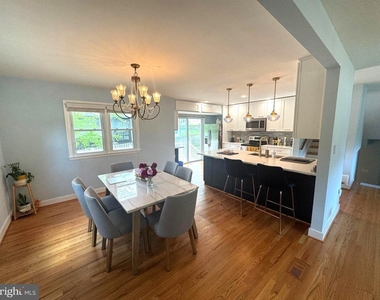 1100 Maple Avenue E - Photo Thumbnail 23