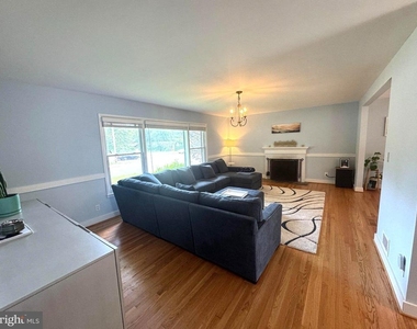 1100 Maple Avenue E - Photo Thumbnail 20