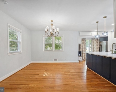 1100 Maple Avenue E - Photo Thumbnail 22