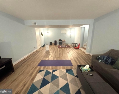1100 Maple Avenue E - Photo Thumbnail 13