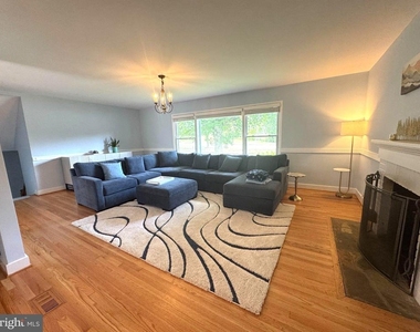 1100 Maple Avenue E - Photo Thumbnail 21