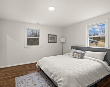 10789 Brent Town Road - Photo Thumbnail 18