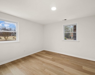 10789 Brent Town Road - Photo Thumbnail 24