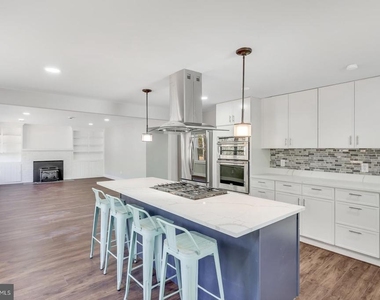 3809 Keith Avenue - Photo Thumbnail 1