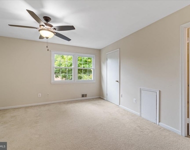 3885 Chain Bridge Road - Photo Thumbnail 21