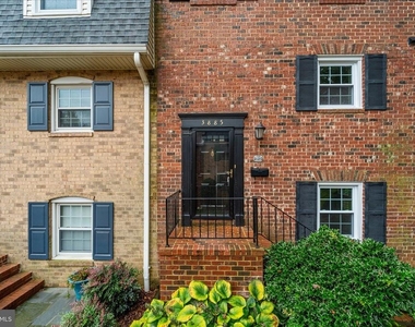 3885 Chain Bridge Road - Photo Thumbnail 4