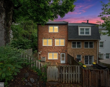 3885 Chain Bridge Road - Photo Thumbnail 43