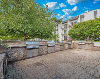 60 S Van Dorn Street - Photo Thumbnail 53