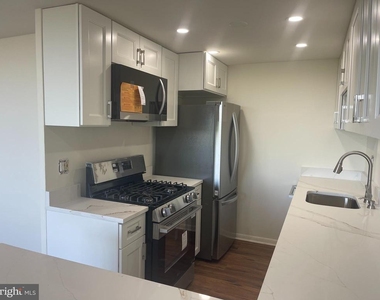 4600 Duke Street - Photo Thumbnail 3