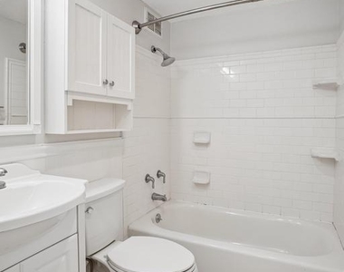 2030 N Adams Street - Photo Thumbnail 19