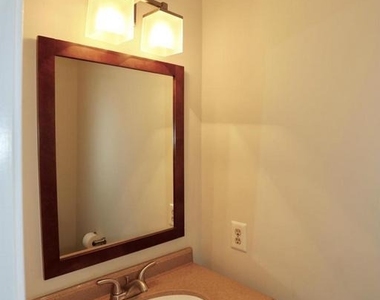 2215 N Somerset Street - Photo Thumbnail 2