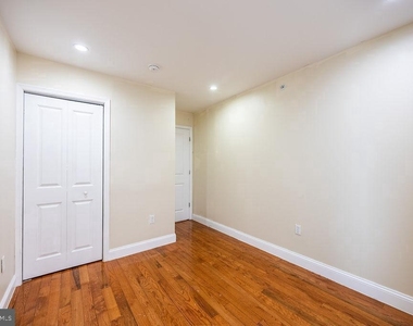 4706 Chestnut Street - Photo Thumbnail 7